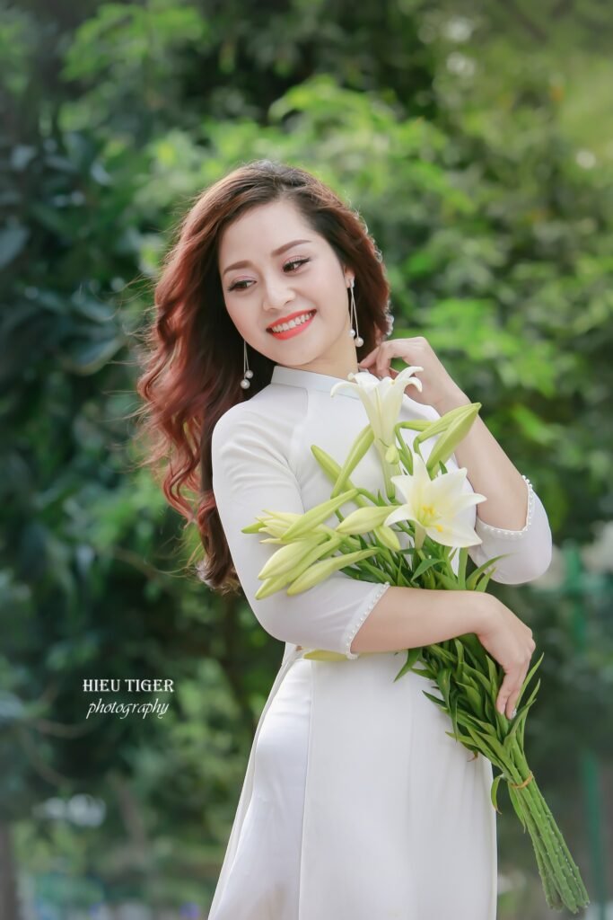 Anh Gai Xinh Goi Cam Tác Động Đa Chiều Của Vẻ Đẹp Tự Nhiên Trên Tâm Lý Và Xã Hội Hiện Đại