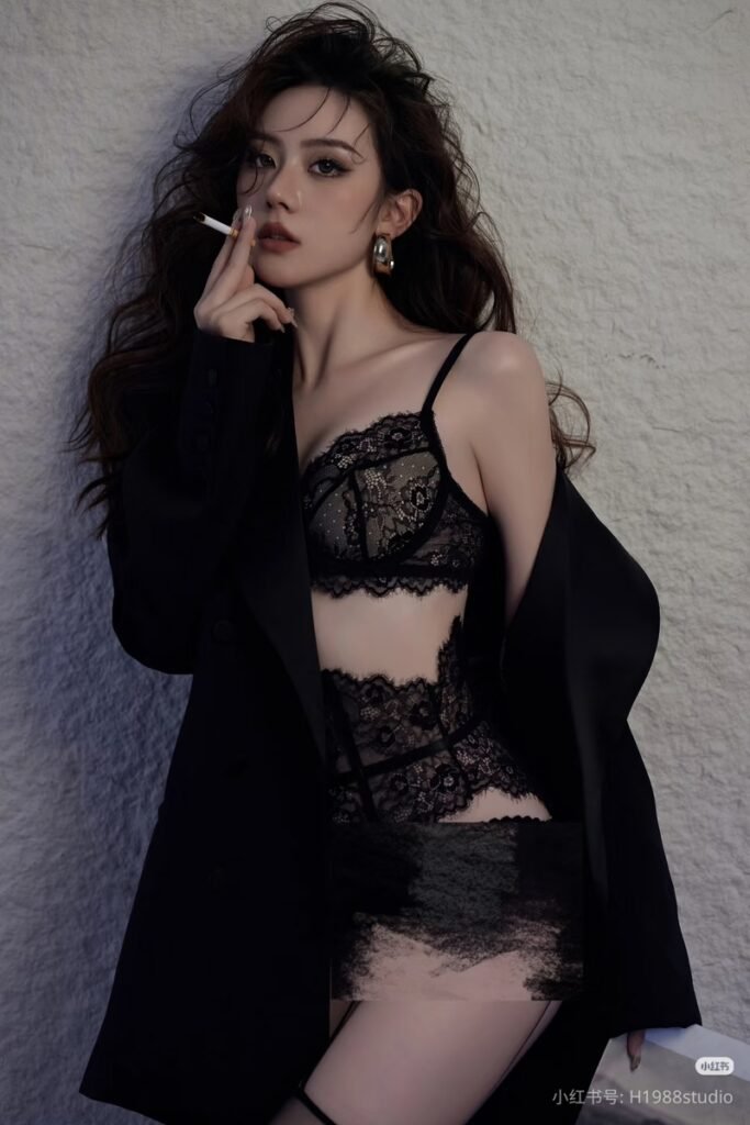 Ảnh Gái Xinh Hàng Đẹp Vẻ Đẹp Biển Khơi Hòa Quyện Nét Duyên Dáng Gợi Cảm